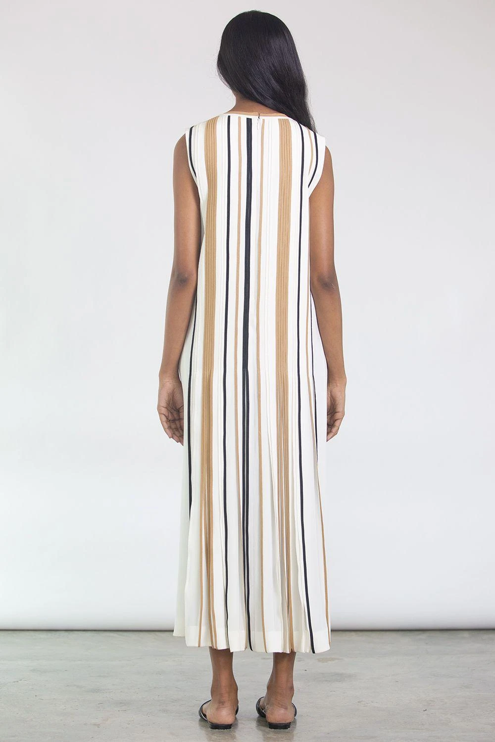 Bodice Ivory Pleated Straight Cut Sleeveless Dress 2 Bodice Ivory Pleated Straight Cut Sleeveless Dress - Image 2