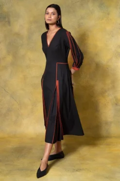 Bodice Black Deep Neck Hand Bound Pleated Dress -Inca Clothing Shop 11423bo2 3