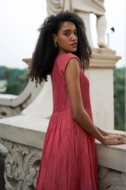 Swatti Kapoor Quartz Pink Layered Dress With Coral Culottes 7 Swatti Kapoor Quartz Pink Layered Dress With Coral Culottes -Inca Clothing Shop 131sk15 3