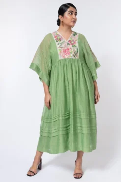 Half Full Curve Tropical Garden Square Sleeve Dress