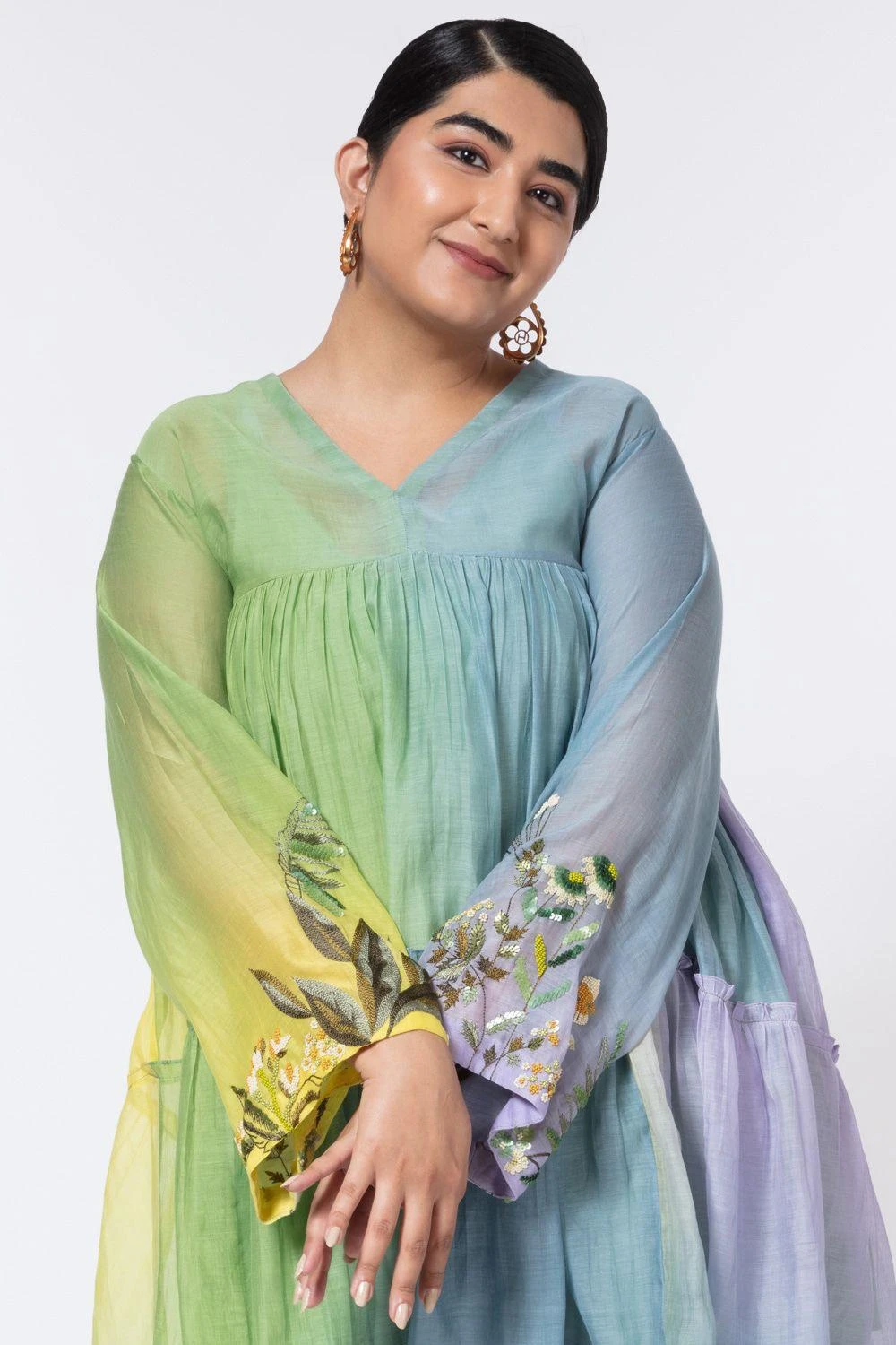 Half Full Curve Flare Sleeve Mini Dress 4 Half Full Curve Flare Sleeve Mini Dress - Image 4