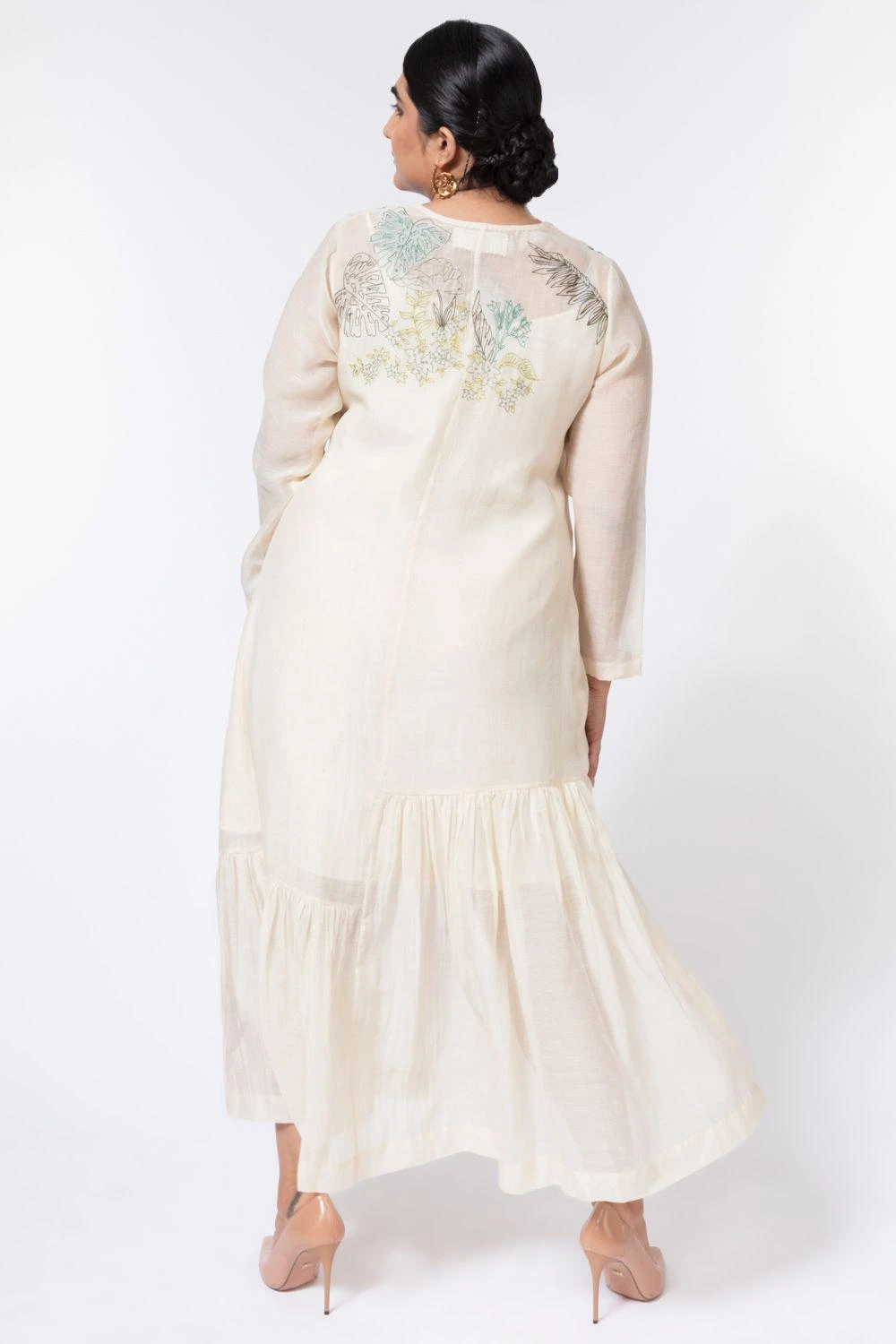 Half Full Curve Ivory Floral Embroidered Flapper Dress 6 Half Full Curve Ivory Floral Embroidered Flapper Dress - Image 6