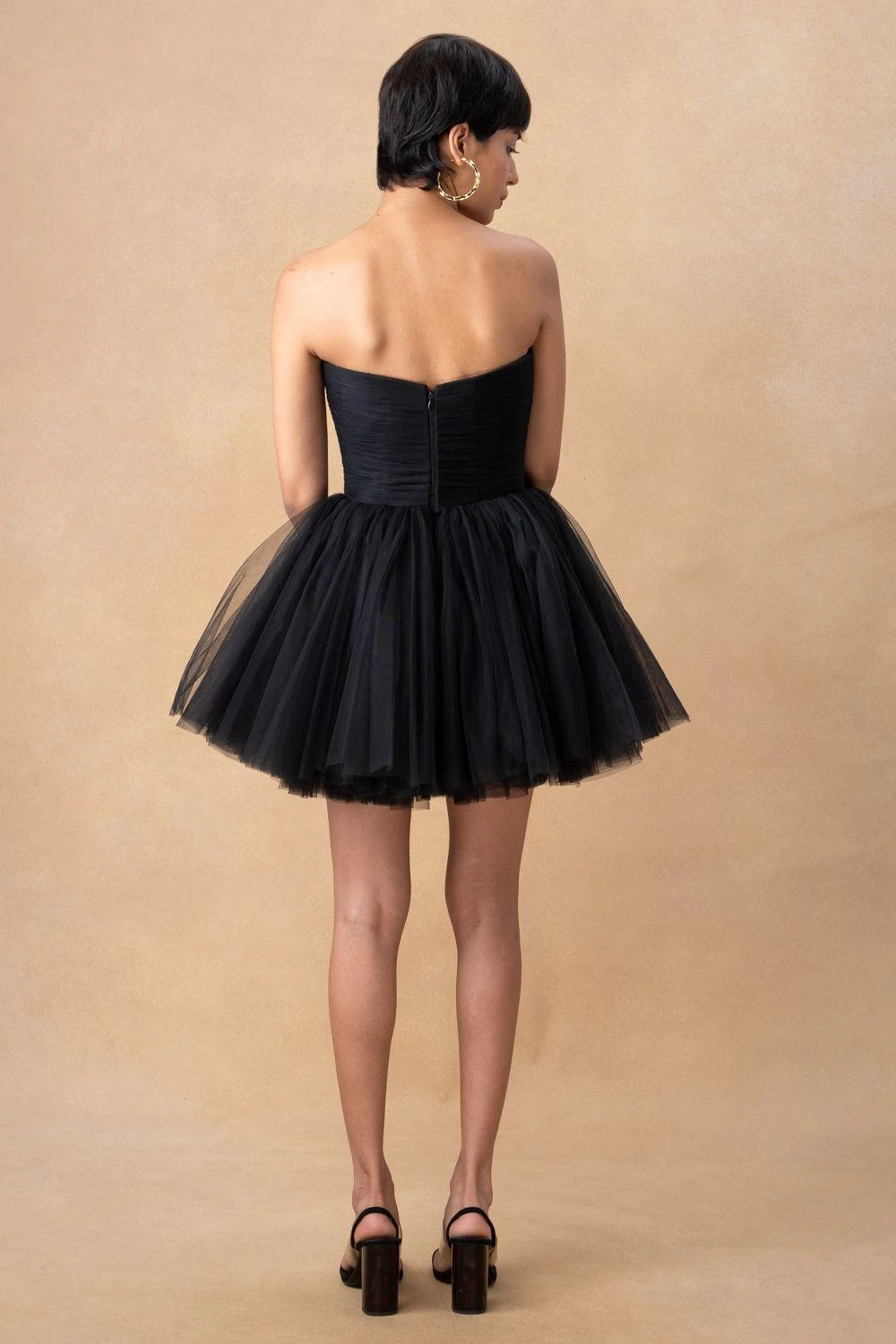 Gauri & Nainika Black Strapless Tube Fluted Draped Dress 5 Gauri & Nainika Black Strapless Tube Fluted Draped Dress - Image 5