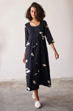 Khara Kapas Black Terracotta Print Cotton Dress -Inca Clothing Shop 19923kk7 3