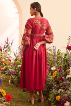 Chandrima Fuchsia Threadwork Midi Dress 7 Chandrima Fuchsia Threadwork Midi Dress -Inca Clothing Shop 20032023ca41 4