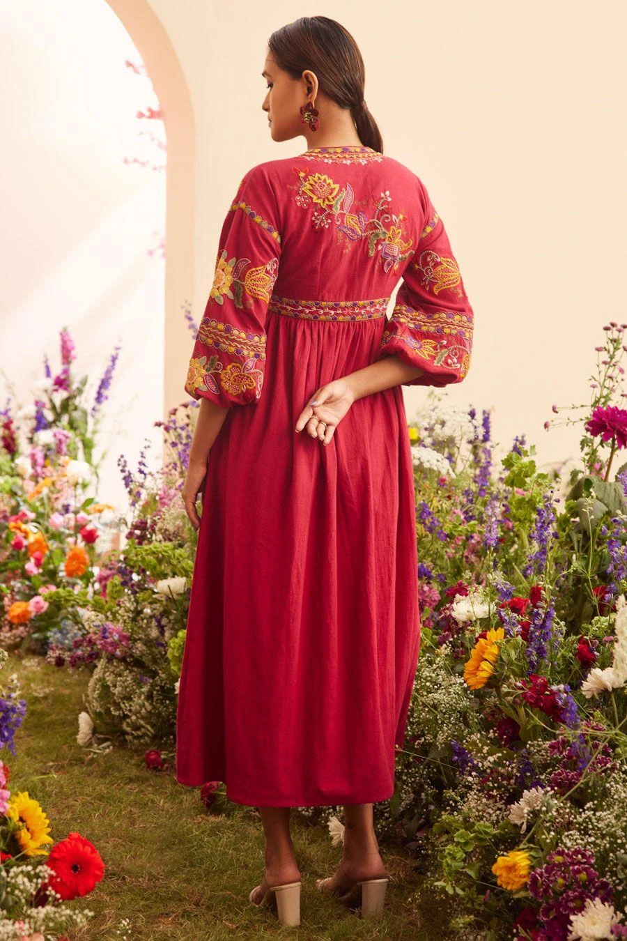 Chandrima Fuchsia Threadwork Midi Dress 4 Chandrima Fuchsia Threadwork Midi Dress - Image 4