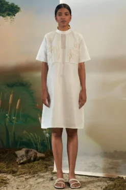 FEBo6 Sun & Shade Off White Shift Dress