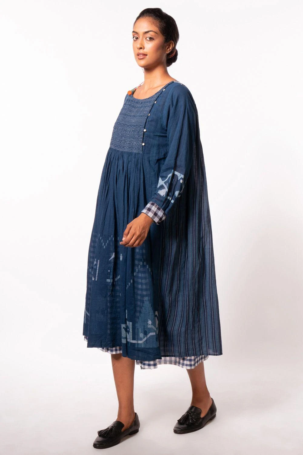 Injiri Navy Blue Jamdani Dress 3 Injiri Navy Blue Jamdani Dress - Image 3