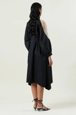 Kanika Goyal Label Two-toned Hand-embellished Dress -Inca Clothing Shop 281123kgl10 4 2