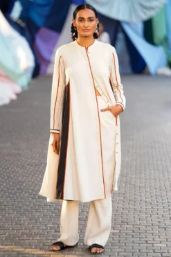 Bodice Kora Panelled Dress