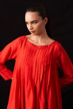 Amrich Fio Scarlet Red Hand-Woven Silk Pleated Dress -Inca Clothing Shop 41123am1 4