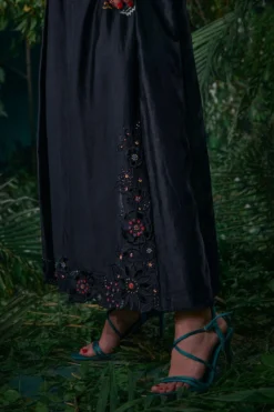 Chandrima Black Pleated Ruched Dress -Inca Clothing Shop 41123cm29 4