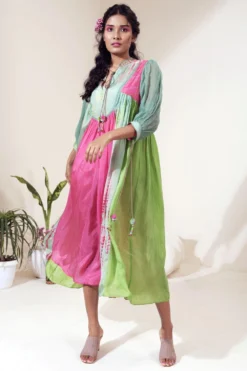 CAPISVIRLEO Trio Panelled Flare Dress