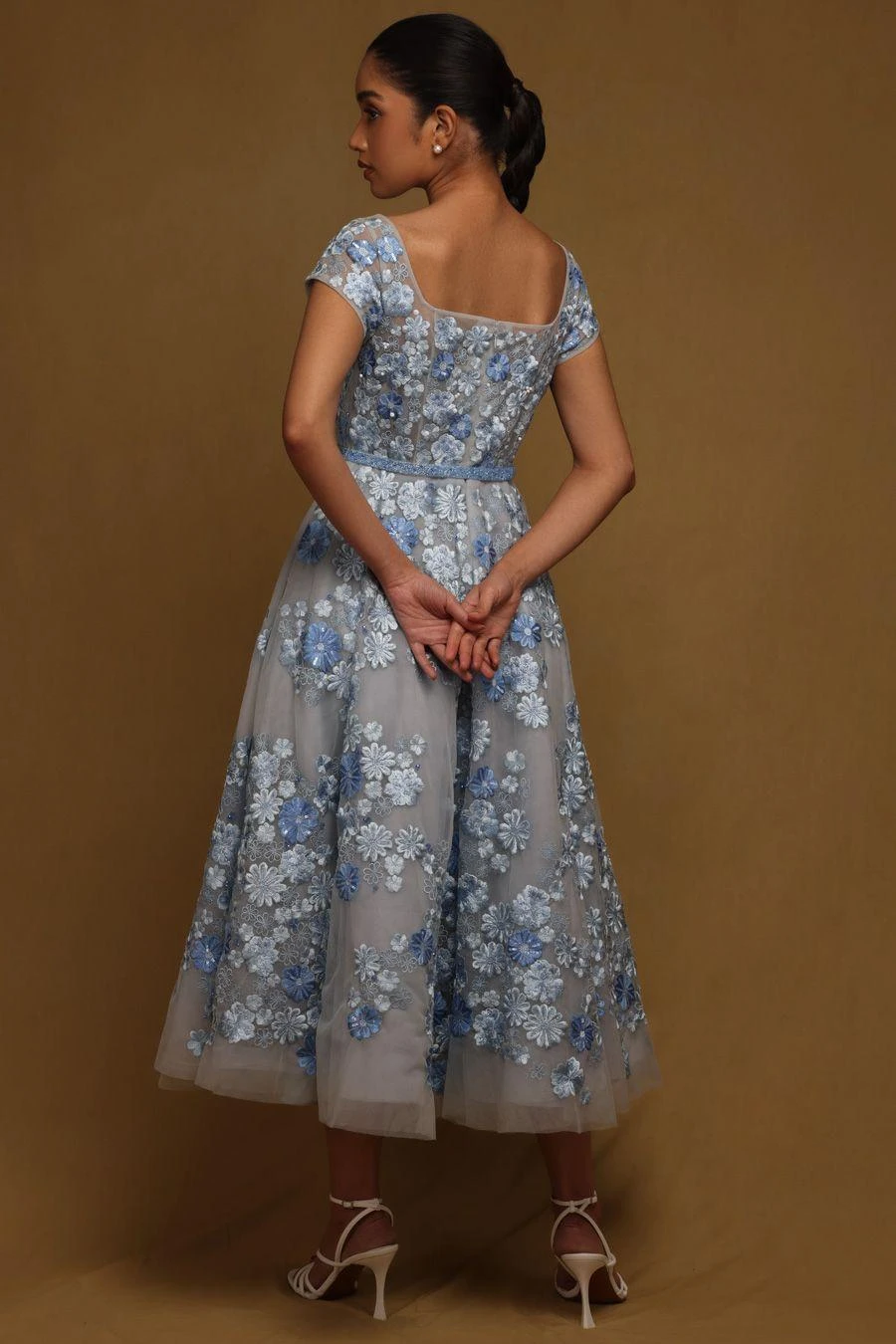Shriya Som Blue Floral Embellished Dress 3 Shriya Som Blue Floral Embellished Dress - Image 3