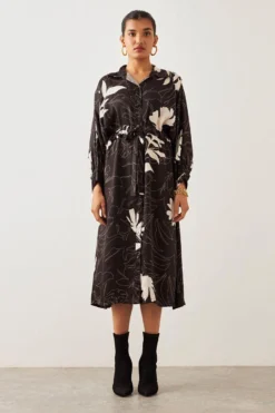 SNOB Poppy Black Kimono Sleeve Canvas Dress