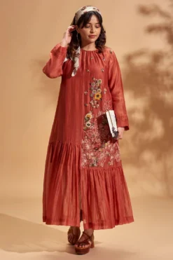 Half Full Curve Floral Cluster Flapper Dress