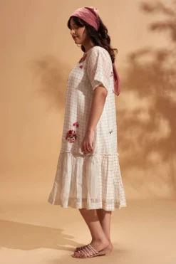 Half Full Curve White Floral Cluster Midi Dress -Inca Clothing Shop hfcsb013 3