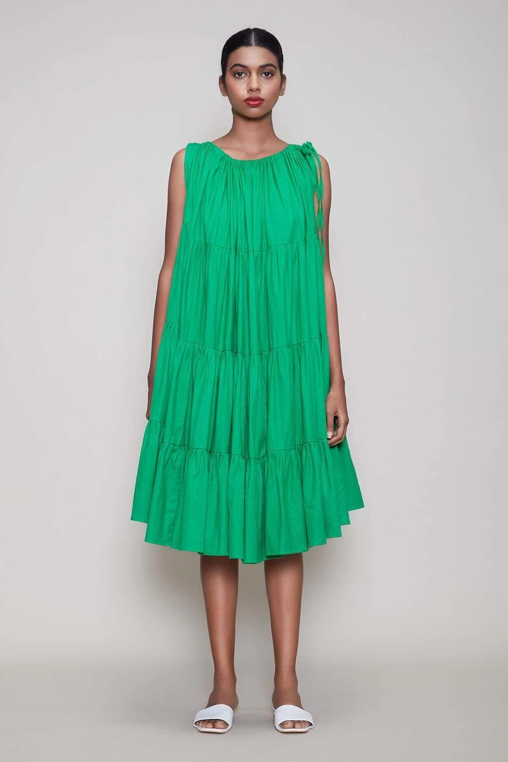 Mati Green Midi Dress With Voluminous Layers 1 Mati Green Midi Dress With Voluminous Layers